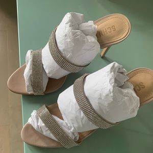 Schutz Beatrix Heels 8.5